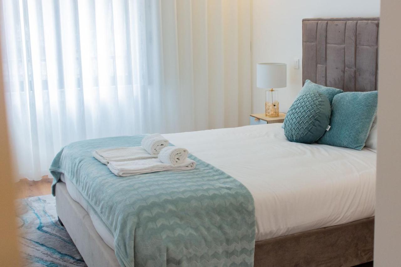Stunning Apartment W/ Free Parking By Lovelystay Porto Exterior foto
